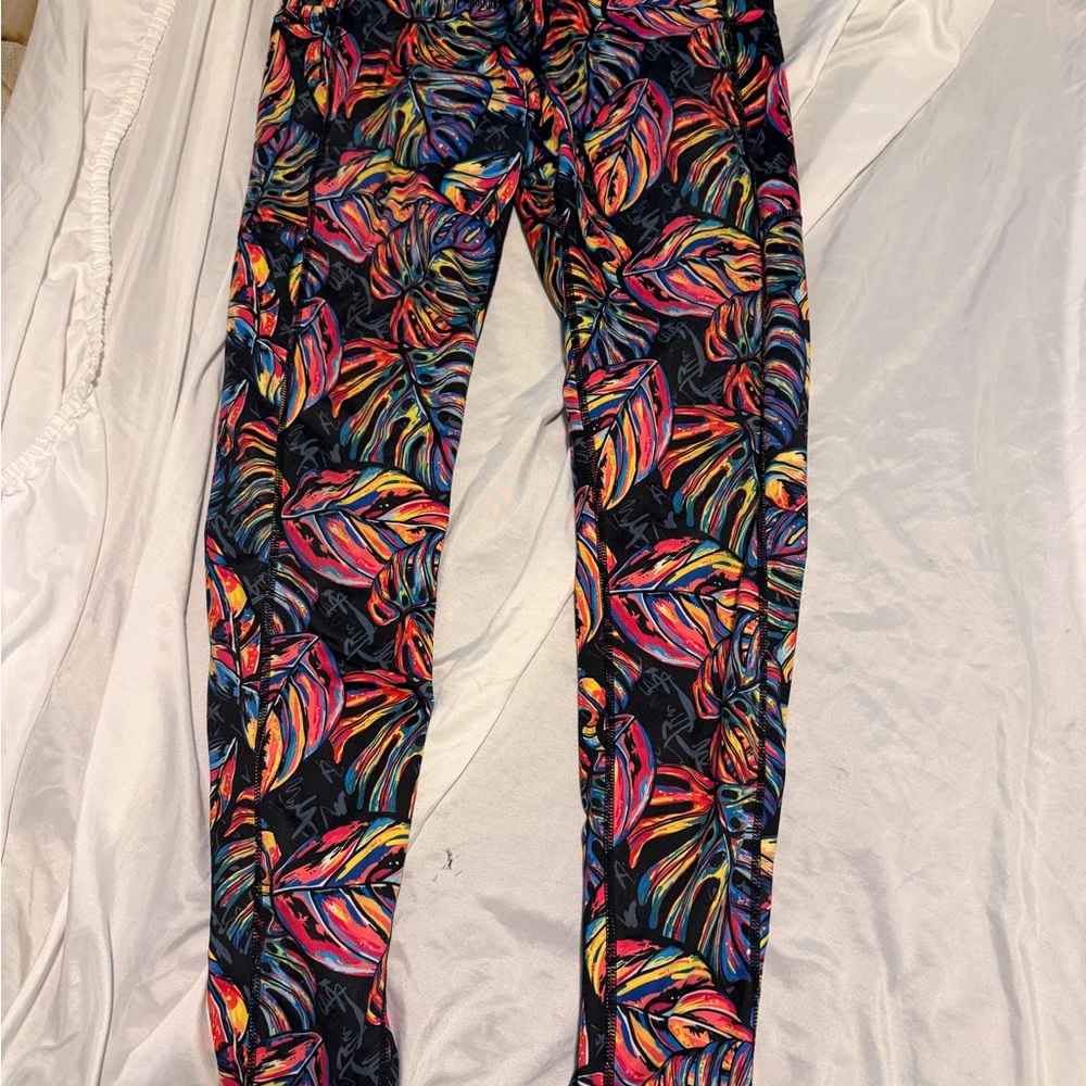 Constantly Varied Gear Multicolor Leaf Print Women's leggings